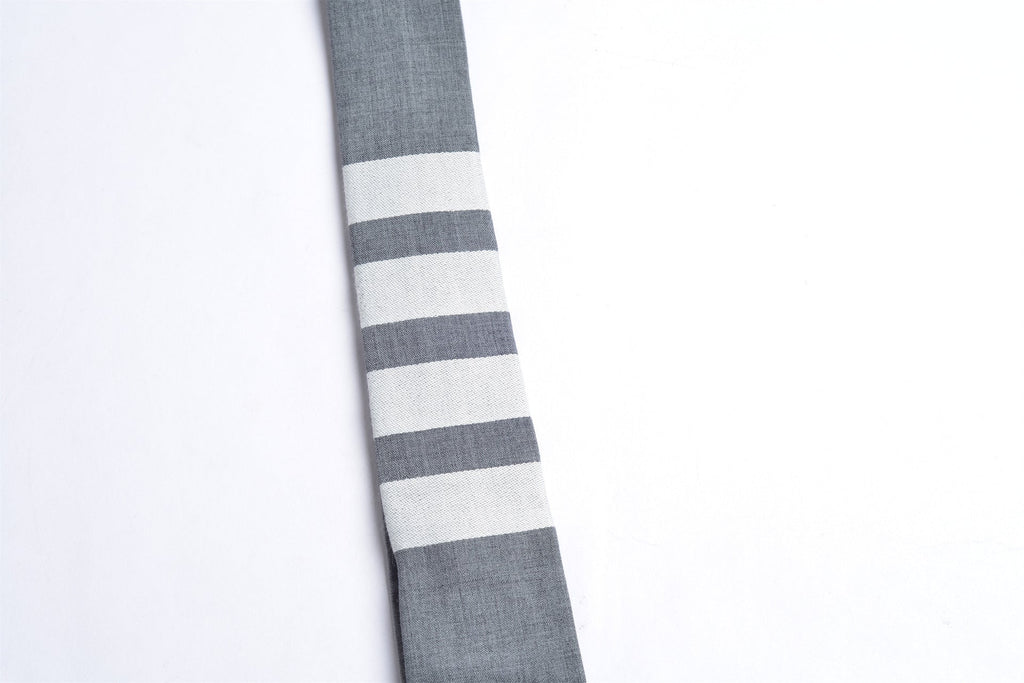 Unisex four-bar tie