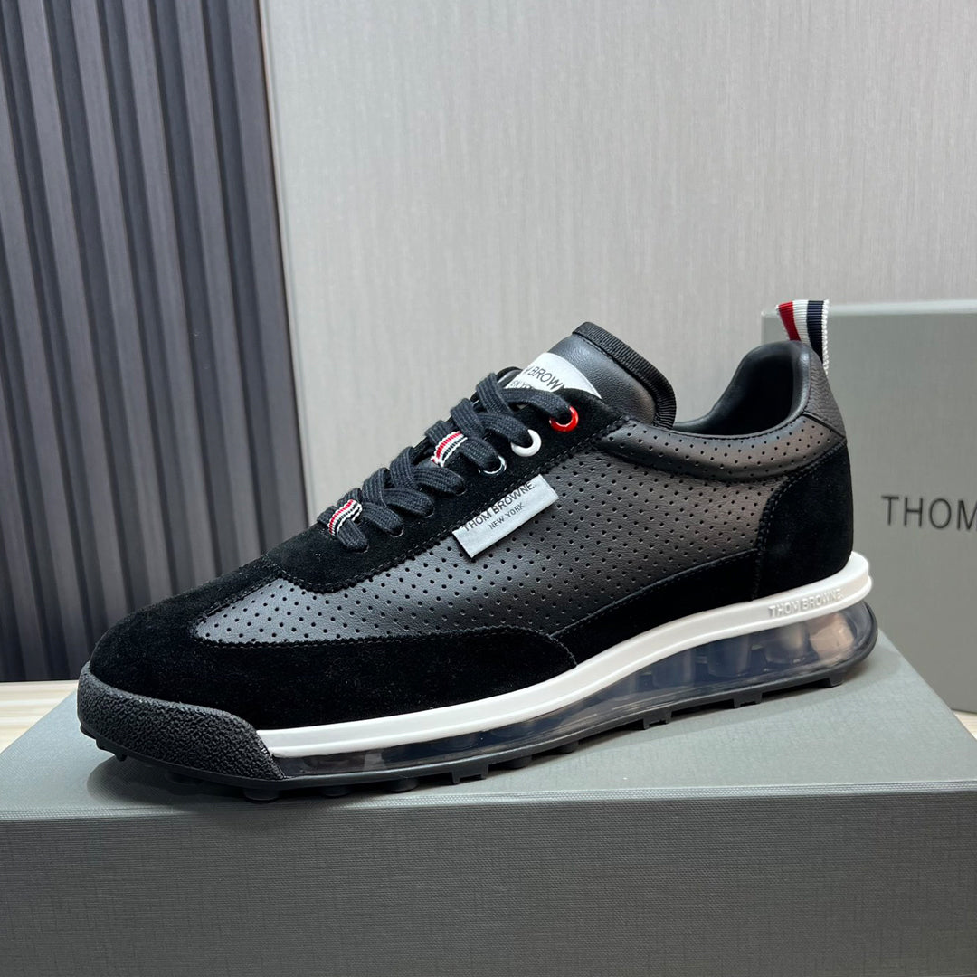 Man Cowhide Sneakers