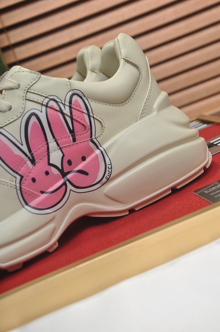 Gucci Ivory Pink Bunny Graphic Chunky Sneakers