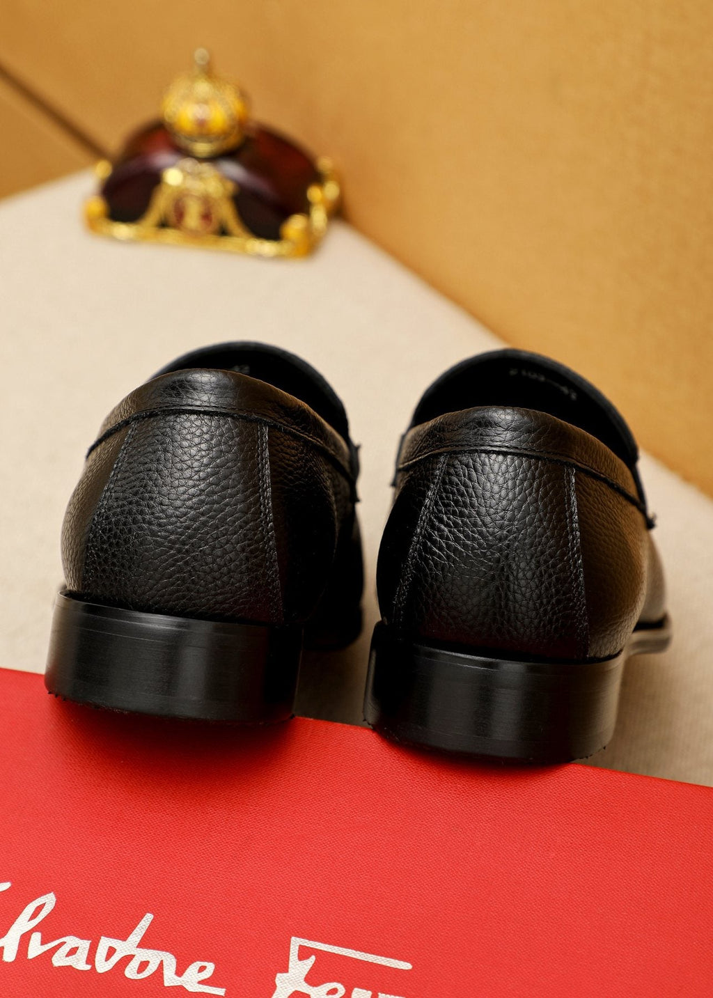 Salvatore Ferragamo Black Pebble-Textured Bit Loafers