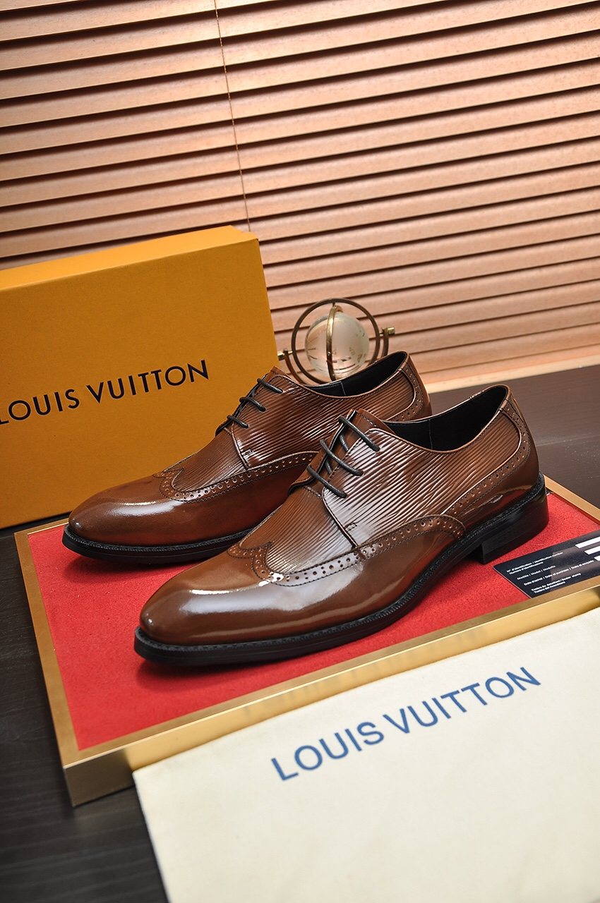 Louis Vuitton Men's Textured Panel Lace-Up Dress Shoes