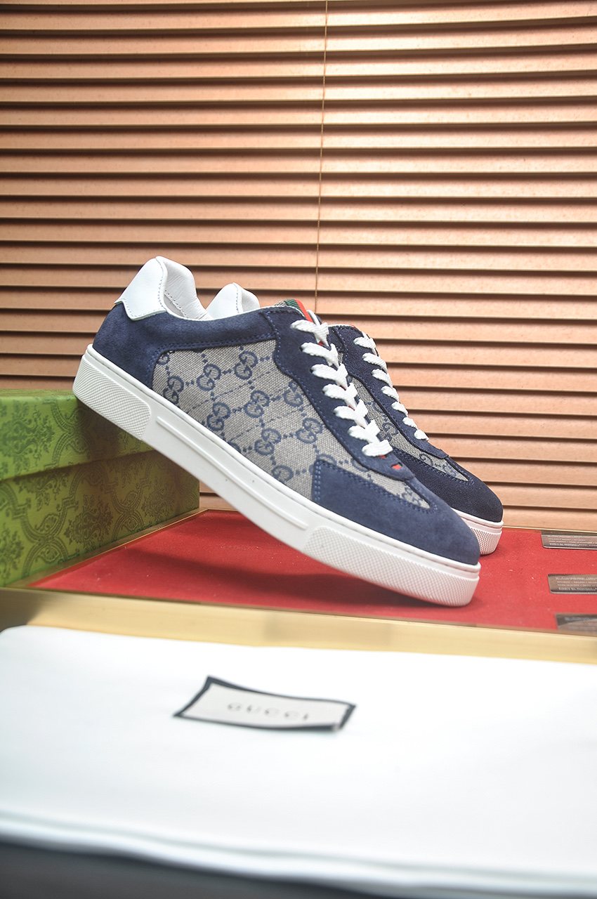Gucci Men's Patterned Low-Top Sneakers