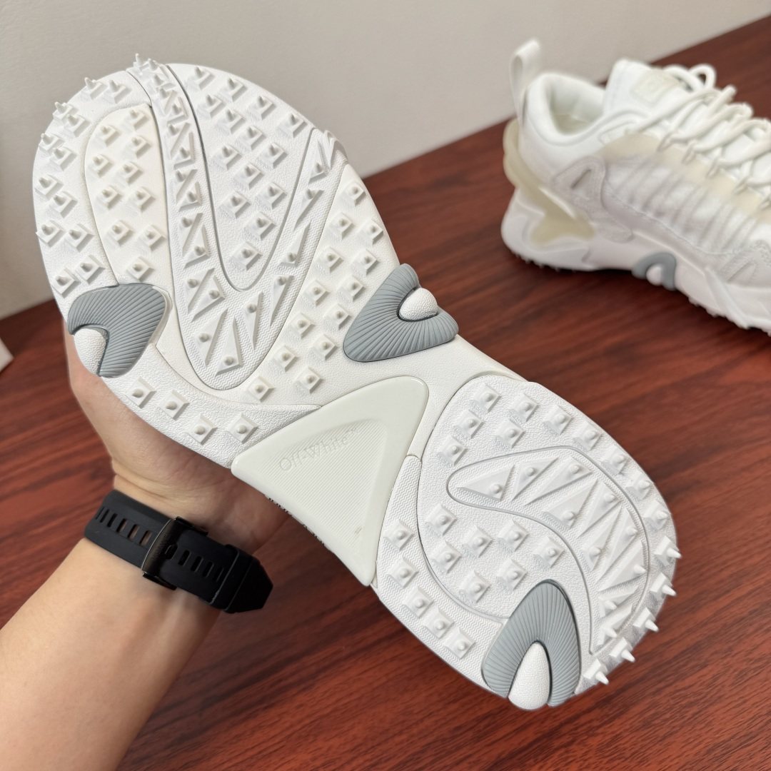 Off-White ODSY-2000 Sneakers
